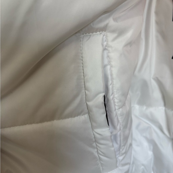 Members Only Rugrats Character Puffer Jacket - Picture 7 of 15